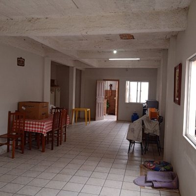 Casa Residencial com 260m², 3 quartos, 1 suíte, 6 garagens, no bairro Nossa Senhora Do Rosário em São José