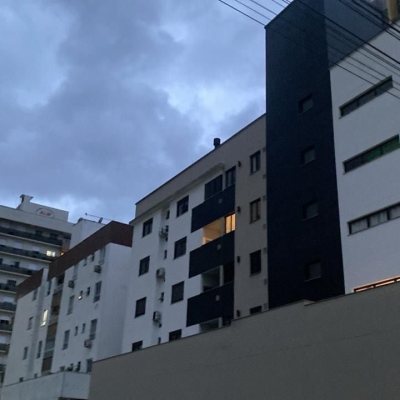 Apartamentos com 65m², 2 quartos, 1 suíte, 2 garagens, no bairro Pedra Branca em Palhoça