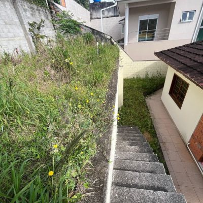 Casa Residencial com 189m², 3 quartos, 1 suíte, 4 garagens, no bairro Centro em São José