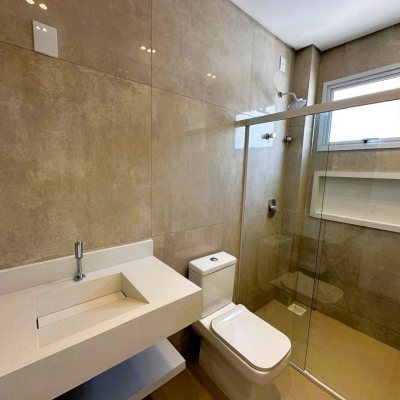 Casa em Condomínio com 189m², 3 quartos, 3 suítes, 5 garagens, no bairro Camboa em Governador Celso Ramos