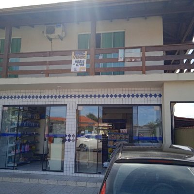 Casa Residencial com 280m², 3 quartos, 2 garagens, no bairro Bela Vista II em São José