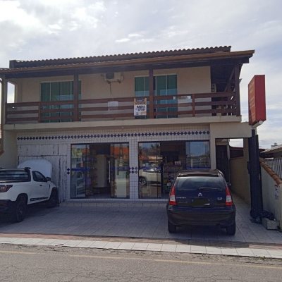 Casa Residencial com 280m², 3 quartos, 2 garagens, no bairro Bela Vista II em São José