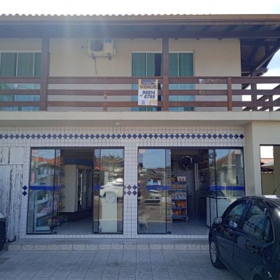 Casa Residencial com 280m², 3 quartos, 2 garagens, no bairro Bela Vista II em São José