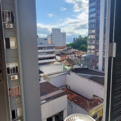 Apartamentos com 104m², 2 quartos, 1 garagem, no bairro Centro em Florianópolis