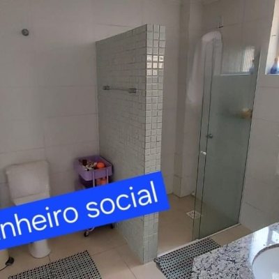 Apartamentos com 104m², 2 quartos, 1 garagem, no bairro Centro em Florianópolis