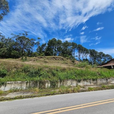 Terrenos Residenciais com 1533m², no bairro João Paulo em Florianópolis