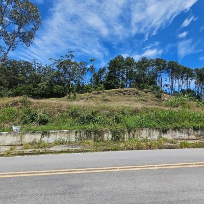 Terrenos Residenciais com 1533m², no bairro João Paulo em Florianópolis