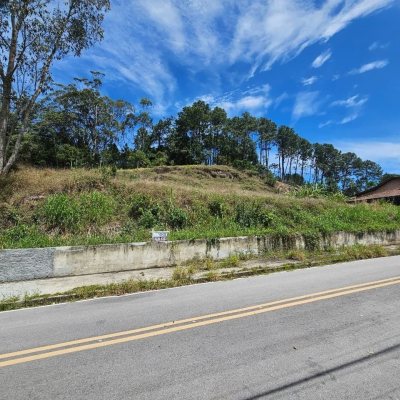 Terrenos Residenciais com 1533m², no bairro João Paulo em Florianópolis
