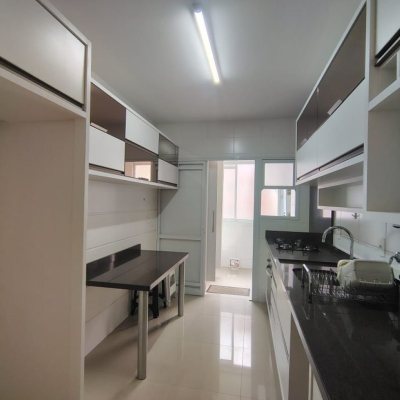 Apartamentos com 87m², 2 quartos, 1 suíte, 1 garagem, no bairro Saco Grande em Florianópolis