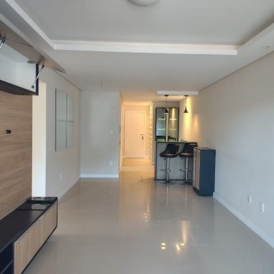 Apartamentos com 87m², 2 quartos, 1 suíte, 1 garagem, no bairro Saco Grande em Florianópolis
