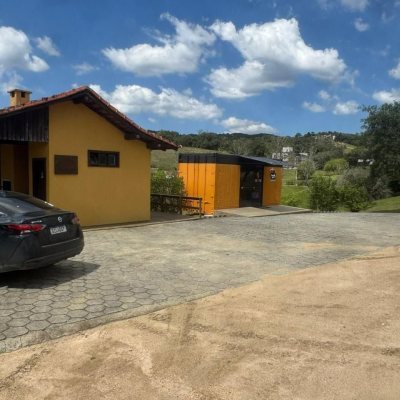 Chacara com 11511m², no bairro Invernadinha em Rancho Queimado