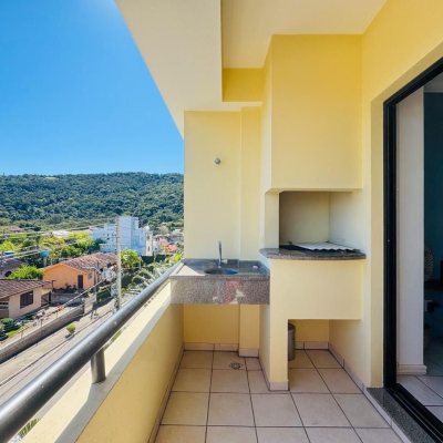 Apartamentos com 76m², 2 quartos, 1 suíte, 1 garagem, no bairro Lagoa Da Conceição em Florianópolis