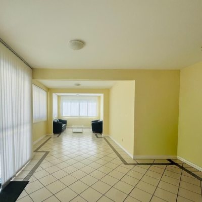 Apartamentos com 76m², 2 quartos, 1 suíte, 1 garagem, no bairro Lagoa Da Conceição em Florianópolis