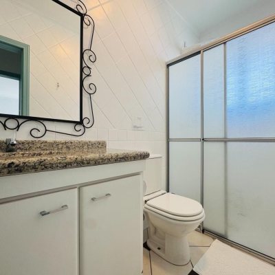 Apartamentos com 76m², 2 quartos, 1 suíte, 1 garagem, no bairro Lagoa Da Conceição em Florianópolis