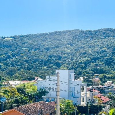 Apartamentos com 76m², 2 quartos, 1 suíte, 1 garagem, no bairro Lagoa Da Conceição em Florianópolis
