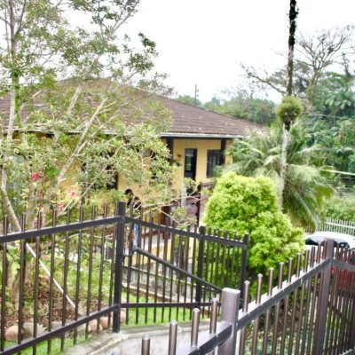 Casa Residencial com 348m², 3 quartos, 1 suíte, 1 garagem, no bairro Salto Weissbach em Blumenau