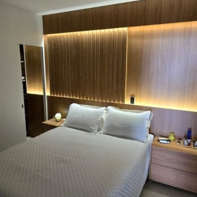 Cobertura com 140m², 3 quartos, 1 suíte, 2 garagens, no bairro Jurerê em Florianópolis