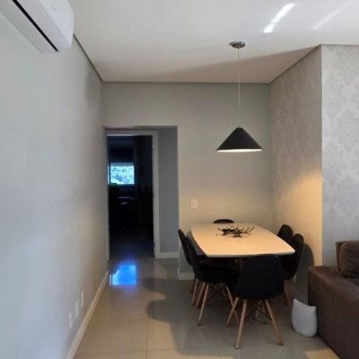 Cobertura com 140m², 3 quartos, 1 suíte, 2 garagens, no bairro Jurerê em Florianópolis