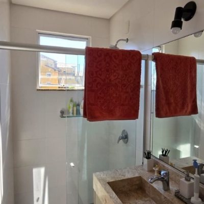 Cobertura com 140m², 3 quartos, 1 suíte, 2 garagens, no bairro Jurerê em Florianópolis