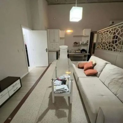 Casa Residencial/Comercial com 221m², no bairro Santa Mônica em Florianópolis