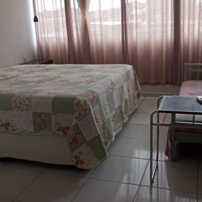Sobrado Residencial com 107m², 3 quartos (sendo 1 suíte), 2 garagens, no bairro Ingleses do Rio Vermelho em Florianópolis