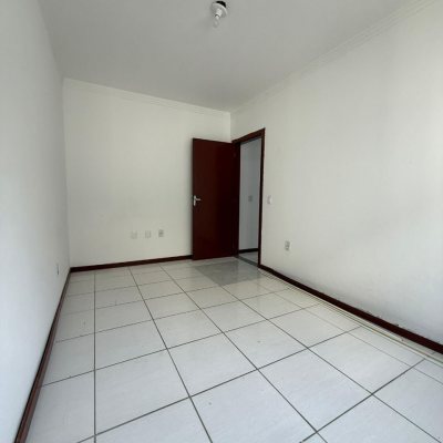 Apartamentos com 75m², 2 quartos, 1 garagem, no bairro Ingleses em Florianópolis