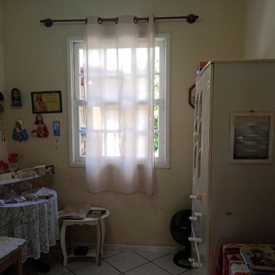 Casa Residencial com 92m², 3 quartos, 1 suíte, 2 garagens, no bairro Bela Vista em São José