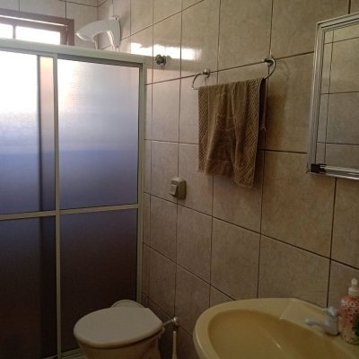 Casa Residencial com 92m², 3 quartos, 1 suíte, 2 garagens, no bairro Bela Vista em São José