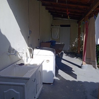 Casa Residencial com 92m², 3 quartos, 1 suíte, 2 garagens, no bairro Bela Vista em São José