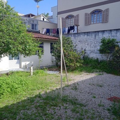 Casa Residencial com 92m², 3 quartos, 1 suíte, 2 garagens, no bairro Bela Vista em São José