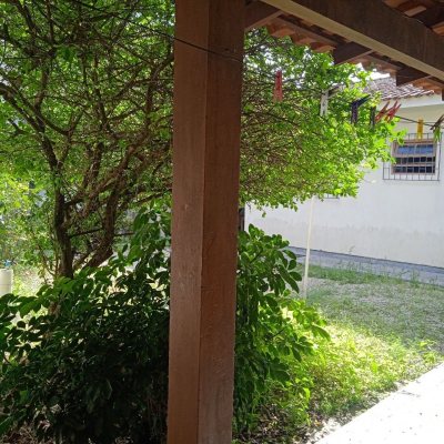 Casa Residencial com 92m², 3 quartos, 1 suíte, 2 garagens, no bairro Bela Vista em São José