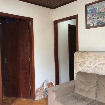 Casa Residencial/Comercial com 127m², 2 garagens, no bairro Itacorubi em Florianópolis