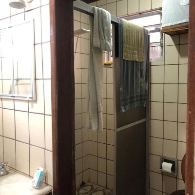 Casa Residencial/Comercial com 127m², 2 garagens, no bairro Itacorubi em Florianópolis