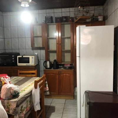 Casa Residencial/Comercial com 127m², 2 garagens, no bairro Itacorubi em Florianópolis