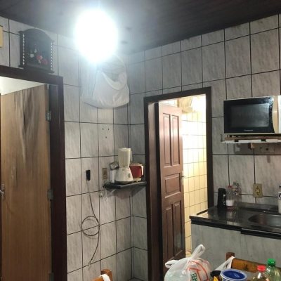 Casa Residencial/Comercial com 127m², 2 garagens, no bairro Itacorubi em Florianópolis