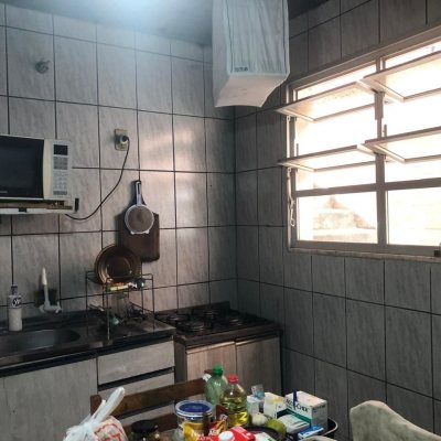 Casa Residencial/Comercial com 127m², 2 garagens, no bairro Itacorubi em Florianópolis