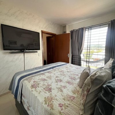 Casa Residencial com 89m², 3 quartos, 2 garagens, no bairro Potecas em São José