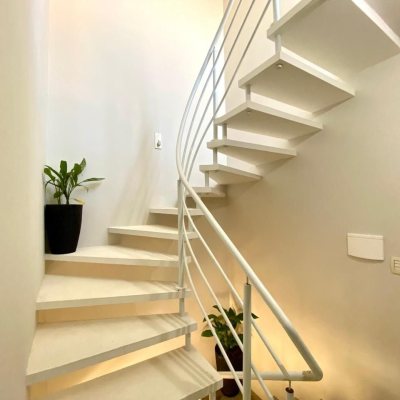 Casa Residencial com 133m², 4 quartos, 1 suíte, 2 garagens, no bairro Campeche em Florianópolis