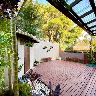 Casa Residencial com 133m², 4 quartos, 1 suíte, 2 garagens, no bairro Campeche em Florianópolis