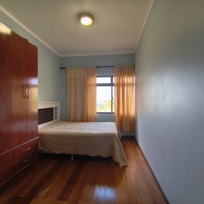 Chacara com 68000m², 6 quartos, 1 suíte, 10 garagens, no bairro Campeche em Florianópolis