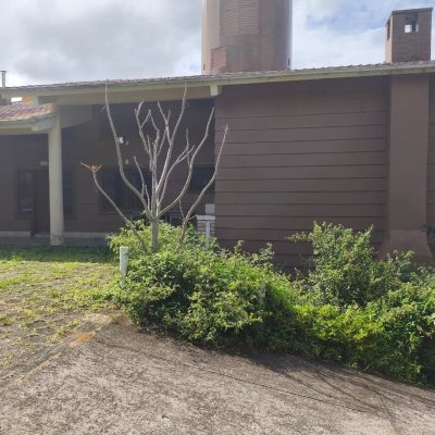 Chacara com 68000m², 6 quartos, 1 suíte, 10 garagens, no bairro Campeche em Florianópolis