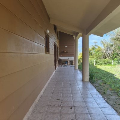 Chacara com 68000m², 6 quartos, 1 suíte, 10 garagens, no bairro Campeche em Florianópolis