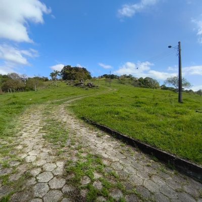 Chacara com 68000m², 6 quartos, 1 suíte, 10 garagens, no bairro Campeche em Florianópolis