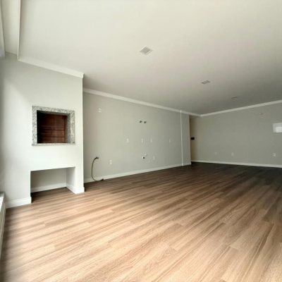 Apartamentos com 81m², 2 quartos, 1 suíte, 1 garagem, no bairro Ingleses em Florianópolis