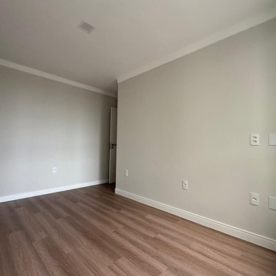 Apartamentos com 81m², 2 quartos, 1 suíte, 1 garagem, no bairro Ingleses em Florianópolis