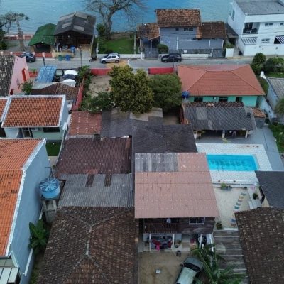 Terreno Comercial/Residencial com 750m², no bairro Santo Antônio De Lisboa em Florianópolis
