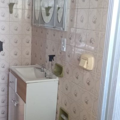 Casa Residencial com 107m², 3 quartos, 4 garagens, no bairro Ingleses do Rio Vermelho em Florianópolis