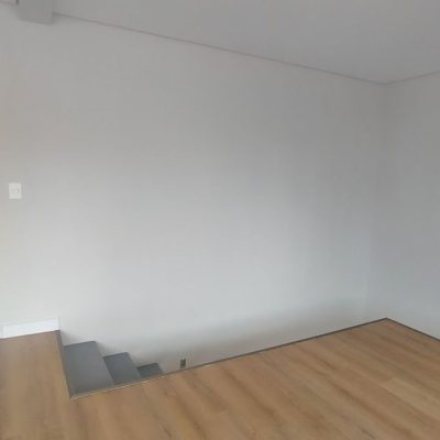Apartamentos com 61m², 1 quarto, 1 garagem, no bairro Coqueiros em Florianópolis