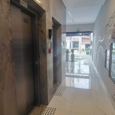 Apartamentos com 61m², 1 quarto, 1 garagem, no bairro Coqueiros em Florianópolis