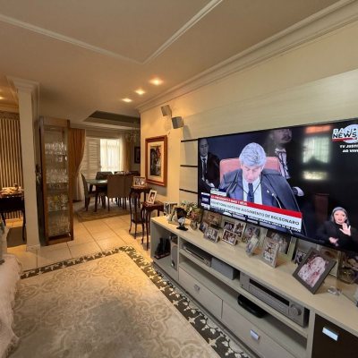 Casa Residencial com 229m², 4 quartos, 1 suíte, 4 garagens, no bairro Itacorubi em Florianópolis